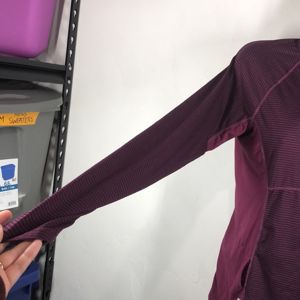 Avalanche Stripe Pullover Size Small - image 7